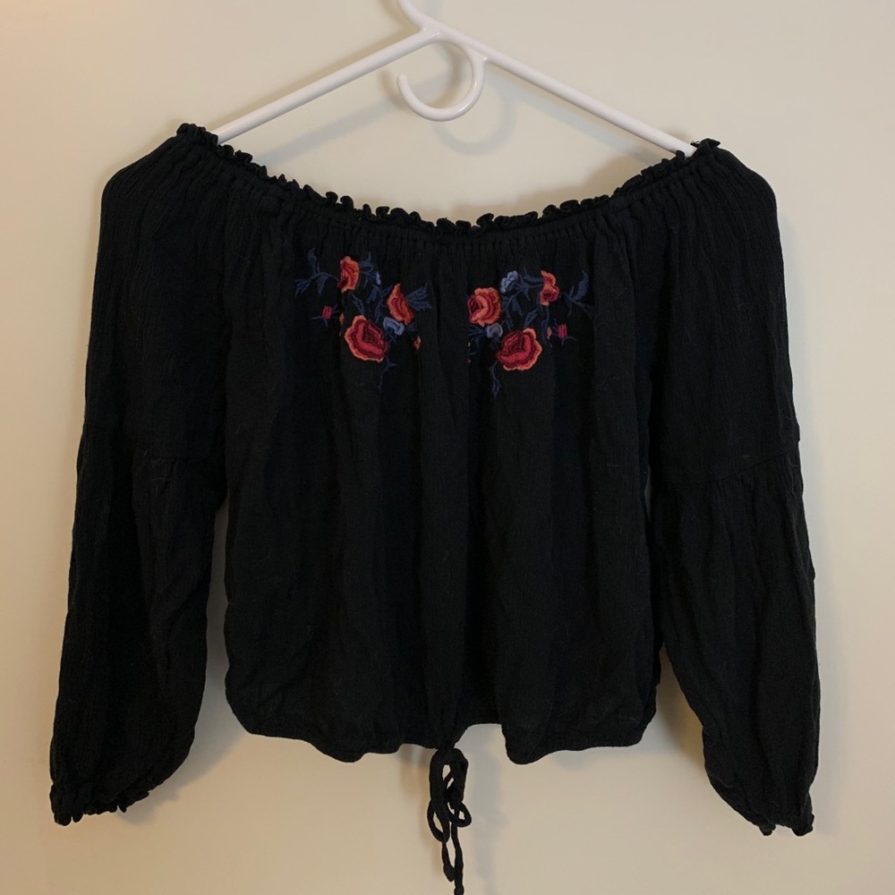 Hollister off the shoulder floral crop top